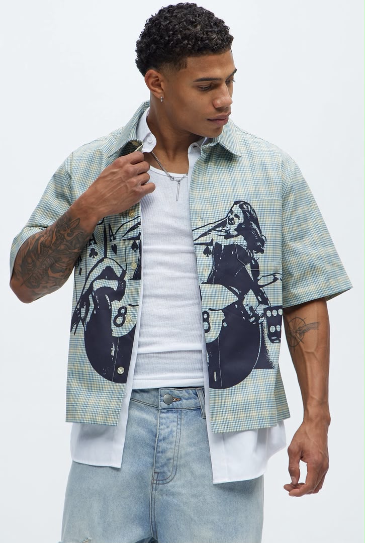 FASHIONNOVA Cropped Button Up Shirt