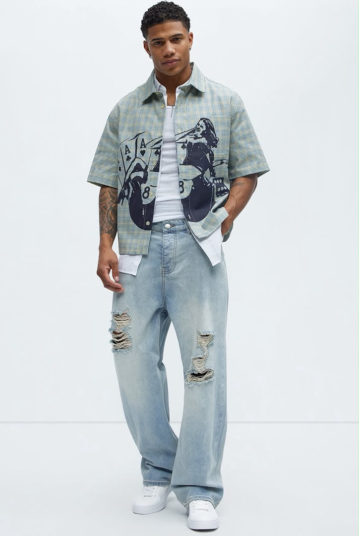 FASHIONNOVA Cropped Button Up Shirt