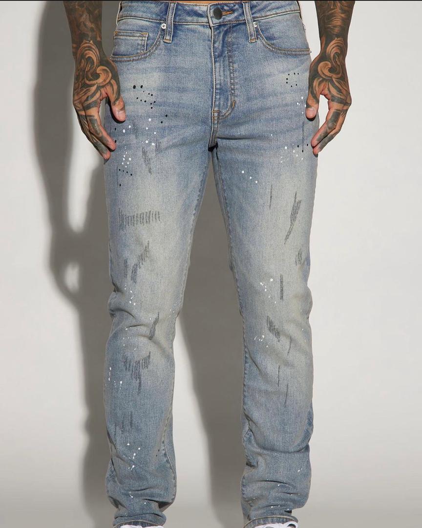 FASHIONNOVA Ripped And Bleach Splatter Jeans