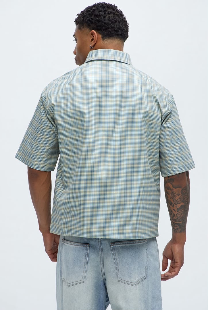 FASHIONNOVA Cropped Button Up Shirt
